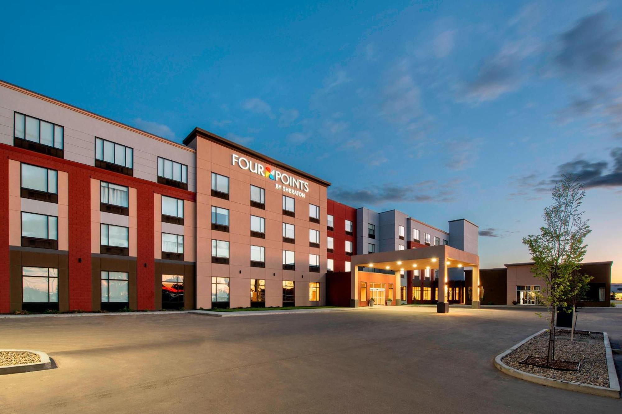 Four Points By Sheraton Grande Prairie Exteriör bild